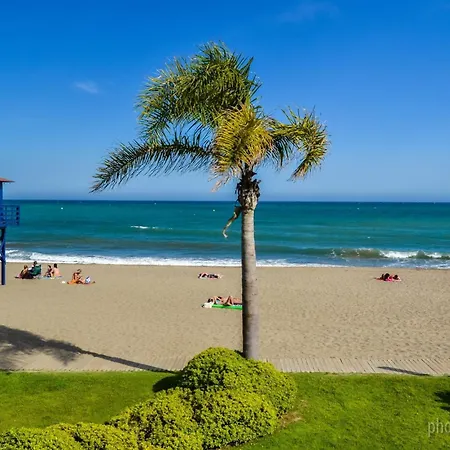 Apartment Benalbeach 207- Primera Linea De Playa - Piscina Abierta Todo El Ano *