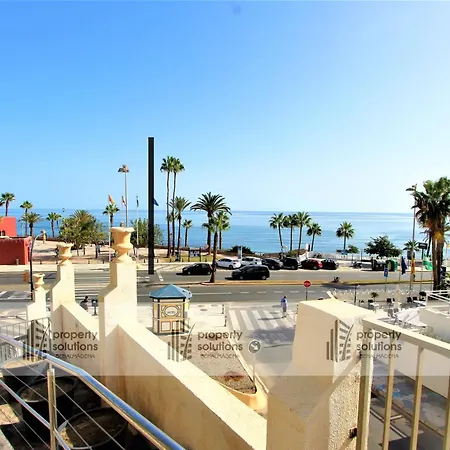 Benalbeach 207- Primera Linea De Playa - Piscina Abierta Todo El Ano Apartment
