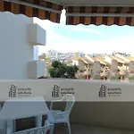 Benalbeach 207- Primera Linea De Playa - Piscina Abierta Todo El Ano Lejlighed *