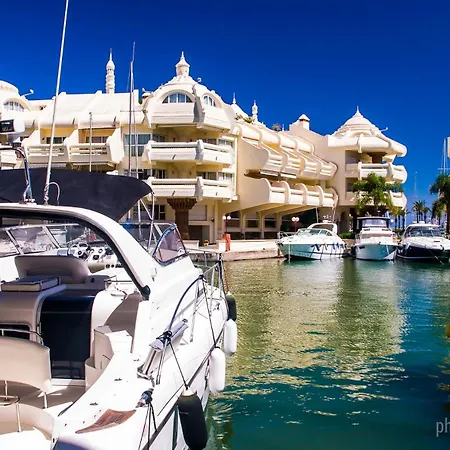 Benalbeach 207- Primera Linea De Playa - Piscina Abierta Todo El Ano Benalmádena